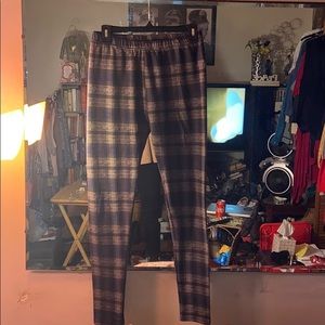 Plaid gray and navy leggings, lightly lined